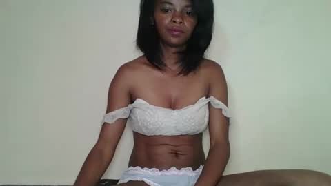 Snapshot of mayalabelle chatting on 20, 11, 2025 mayalabelle online show from 20, 11, 2025