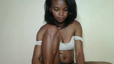 Snapshot of mayalabelle chatting on 22, 11, 2025 mayalabelle online show from 22, 11, 2025