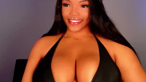 Snapshot of maybabi chatting on 28, 11, 2025 MayBabi online show from 28, 11, 2025