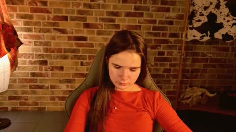 maybloom_ online show from 18, 11, 2025