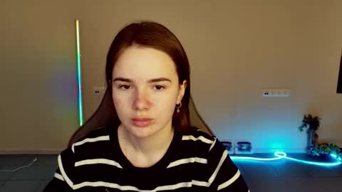 maybloom_ online show from 3, 2, 2026