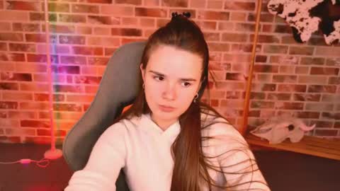 maybloom_ online show from 20, 3, 2026