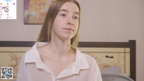 Violet online show from 12, 12, 2024