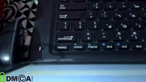 Mayra online show from 23, 9, 2025