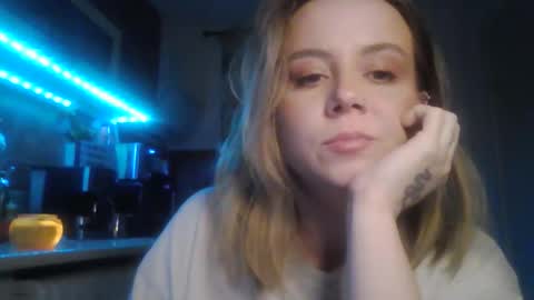 Mayra online show from 8, 10, 2025