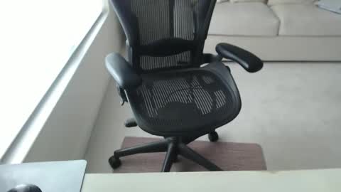 Beastie online show from 13, 12, 2025