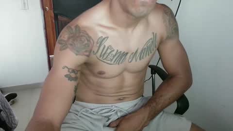 Snapshot of mckanna chatting on 1, 10, 2025 mckanna online show from 1, 10, 2025