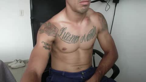 Snapshot of mckanna chatting on 10, 10, 2025 mckanna online show from 10, 10, 2025