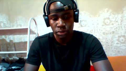 Snapshot of mclntz_bbc chatting on 16, 1, 2025 mclntz_bbc online show from 16, 1, 2025