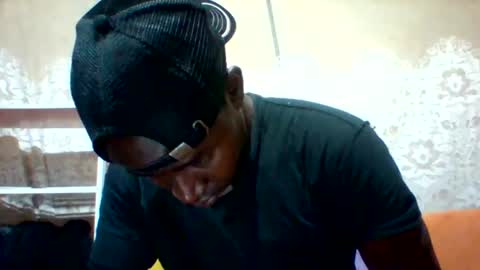 Snapshot of mclntz_bbc chatting on 28, 1, 2025 mclntz_bbc online show from 28, 1, 2025