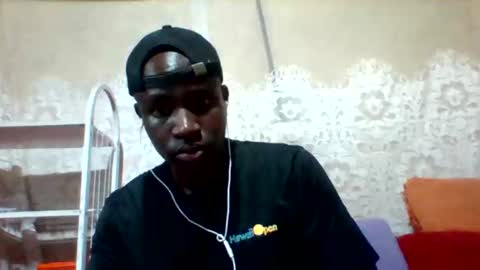 Snapshot of mclntz_bbc chatting on 9, 2, 2025 mclntz_bbc online show from 9, 2, 2025