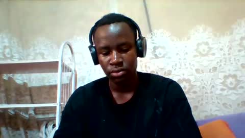 Snapshot of mclntz_bbc chatting on 16, 2, 2025 mclntz_bbc online show from 16, 2, 2025