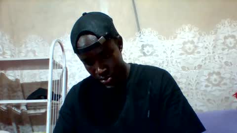 Snapshot of mclntz_bbc chatting on 18, 2, 2025 mclntz_bbc online show from 18, 2, 2025
