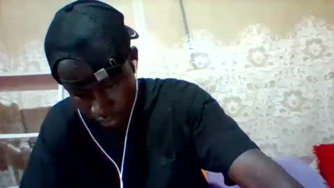 Snapshot of mclntz_bbc chatting on 21, 2, 2025 mclntz_bbc online show from 21, 2, 2025