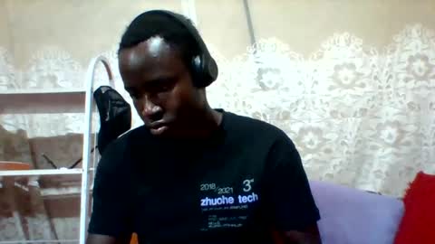 Snapshot of mclntz_bbc chatting on 23, 2, 2025 mclntz_bbc online show from 23, 2, 2025