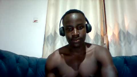 Snapshot of mclntz_bbc chatting on 17, 9, 2025 mclntz_bbc online show from 17, 9, 2025