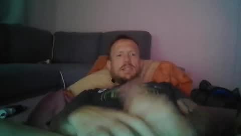 Snapshot of mclovin101010 chatting on 21, 10, 2025 mclovin online show from 21, 10, 2025