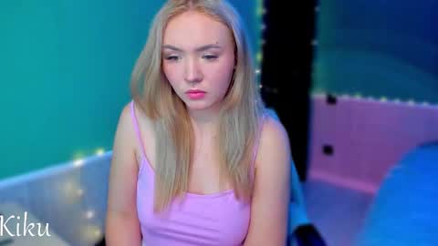 Snapshot of mdaluna chatting on 17, 11, 2025 Kiku online show from 17, 11, 2025