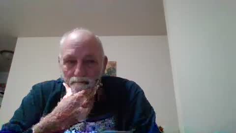 mdane99 online show from 17, 12, 2024