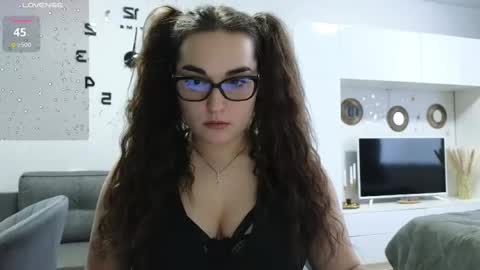 Snapshot of me_lissa_sun chatting on 10, 12, 2024 Melissa online show from 10, 12, 2024