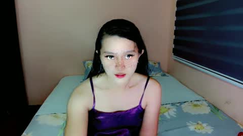 Snapshot of mea_mm19 chatting on 3, 3, 2025 mea_mm19 online show from 3, 3, 2025