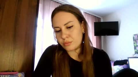 meadoweyes_ online show from 29, 9, 2025