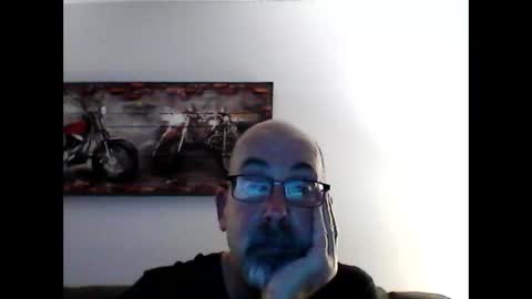 me at home online show from 28, 1, 2025
