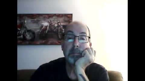 me at home online show from 15, 2, 2025