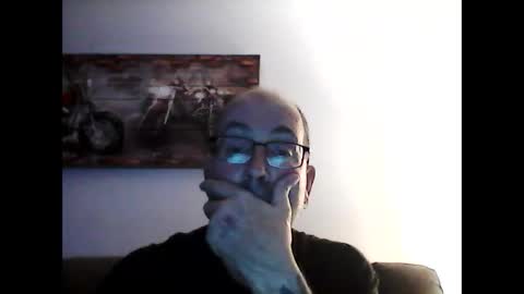 me at home online show from 18, 2, 2025