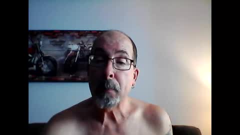 me at home online show from 20, 2, 2025