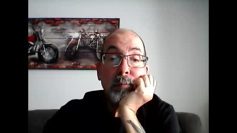 me at home online show from 21, 2, 2025