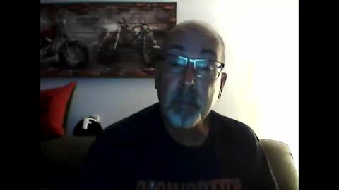 me at home online show from 5, 10, 2025