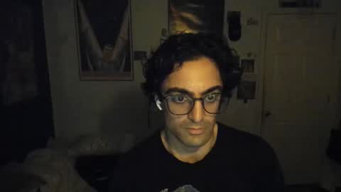 Snapshot of mechaf chatting on 31, 10, 2025 Late Night Video Games Art online show from 31, 10, 2025