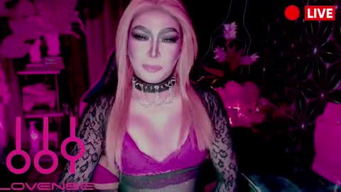 Snapshot of medusaprey chatting on 25, 2, 2026 THE QUEEN ALPHA Queen Medusa Prey online show from 25, 2, 2026