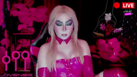 Snapshot of medusaprey chatting on 15, 3, 2026 THE QUEEN ALPHA Queen Medusa Prey online show from 15, 3, 2026