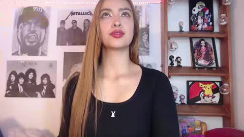 Snapshot of meeowlody chatting on 19, 12, 2024 Emily online show from 19, 12, 2024