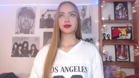 Snapshot of meeowlody chatting on 1, 2, 2025 Emily online show from 1, 2, 2025