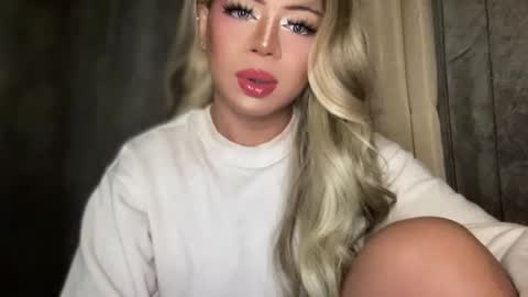 Snapshot of meetmehalfway888 chatting on 19, 10, 2025 GODDESS OF ALL GODDESSES online show from 19, 10, 2025