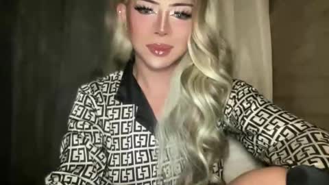 GODDESS OF ALL GODDESSES online show from 21, 12, 2025