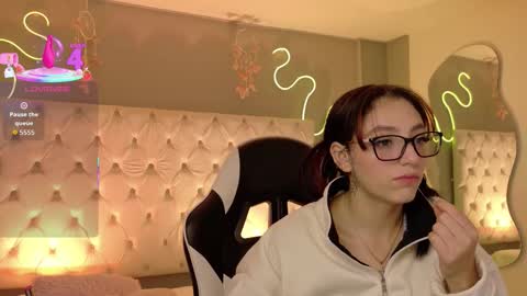 Megan  online show from 19, 2, 2026