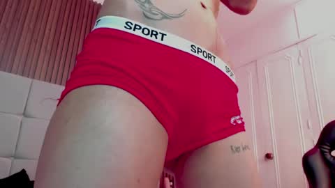 Snapshot of megan_and_clohe chatting on 17, 3, 2026 M E G A N online show from 17, 3, 2026