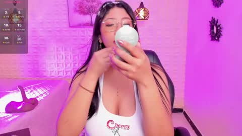 Megan online show from 5, 12, 2025