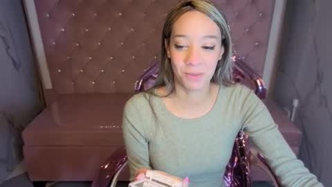 megan_collins_b online show from 24, 10, 2025