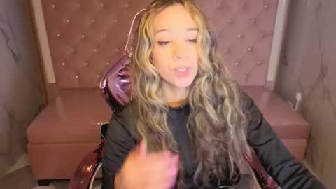 megan_collins_b online show from 6, 11, 2025