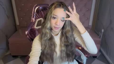 megan_collins_b online show from 17, 11, 2025