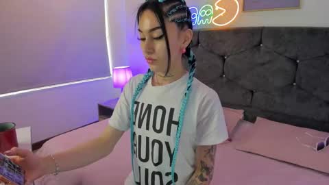 Snapshot of megan_morphy chatting on 28, 3, 2026 megan_morphy online show from 28, 3, 2026