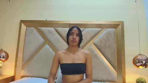 Megan Siner online show from 22, 11, 2025