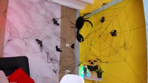 Megan online show from 30, 10, 2025