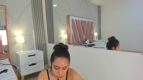 Snapshot of megan_sweetas chatting on 17, 12, 2025 Megan Sweet online show from 17, 12, 2025