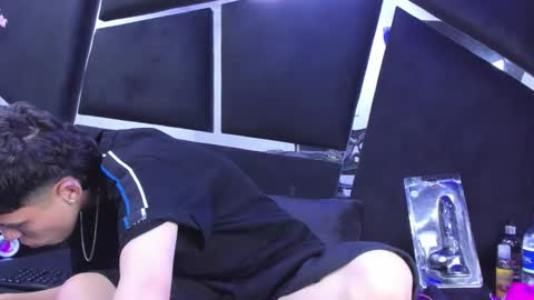 megan_thompsonn_ online show from 18, 12, 2025